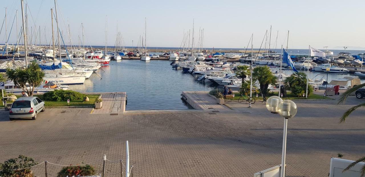 Hotel Relax Tra Mare E Monti Flumini Di Quartu Capitana Zewnętrze zdjęcie